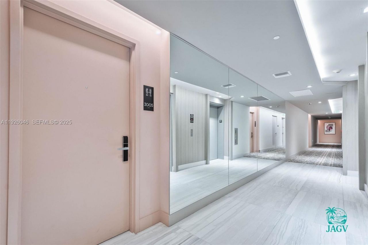 4010 S Ocean Dr, Unit R3005, Hollywood, FL 33019 Photo