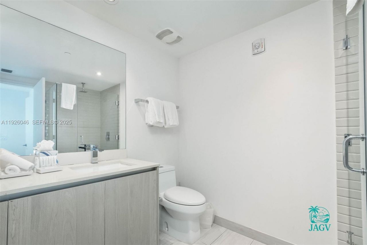 4010 S Ocean Dr, Unit R3005, Hollywood, FL 33019 Photo
