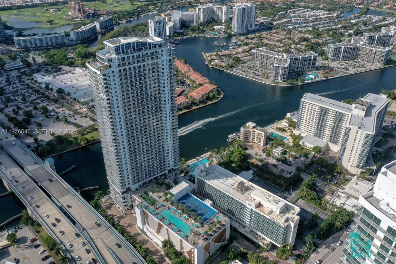 4010 S Ocean Dr, Unit R3005, Hollywood, FL 33019 Photo