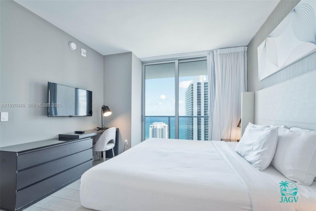 4010 S Ocean Dr, Unit R3005, Hollywood, FL 33019 Photo