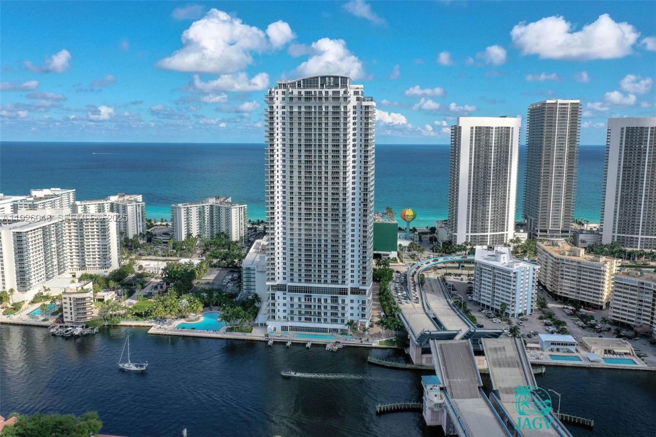 4010 S Ocean Dr, Unit R3005, Hollywood, FL 33019 Photo