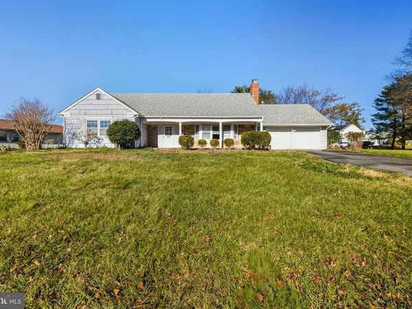 125 COUNTRY CLUB ROAD, WILLINGBORO, NJ 08046