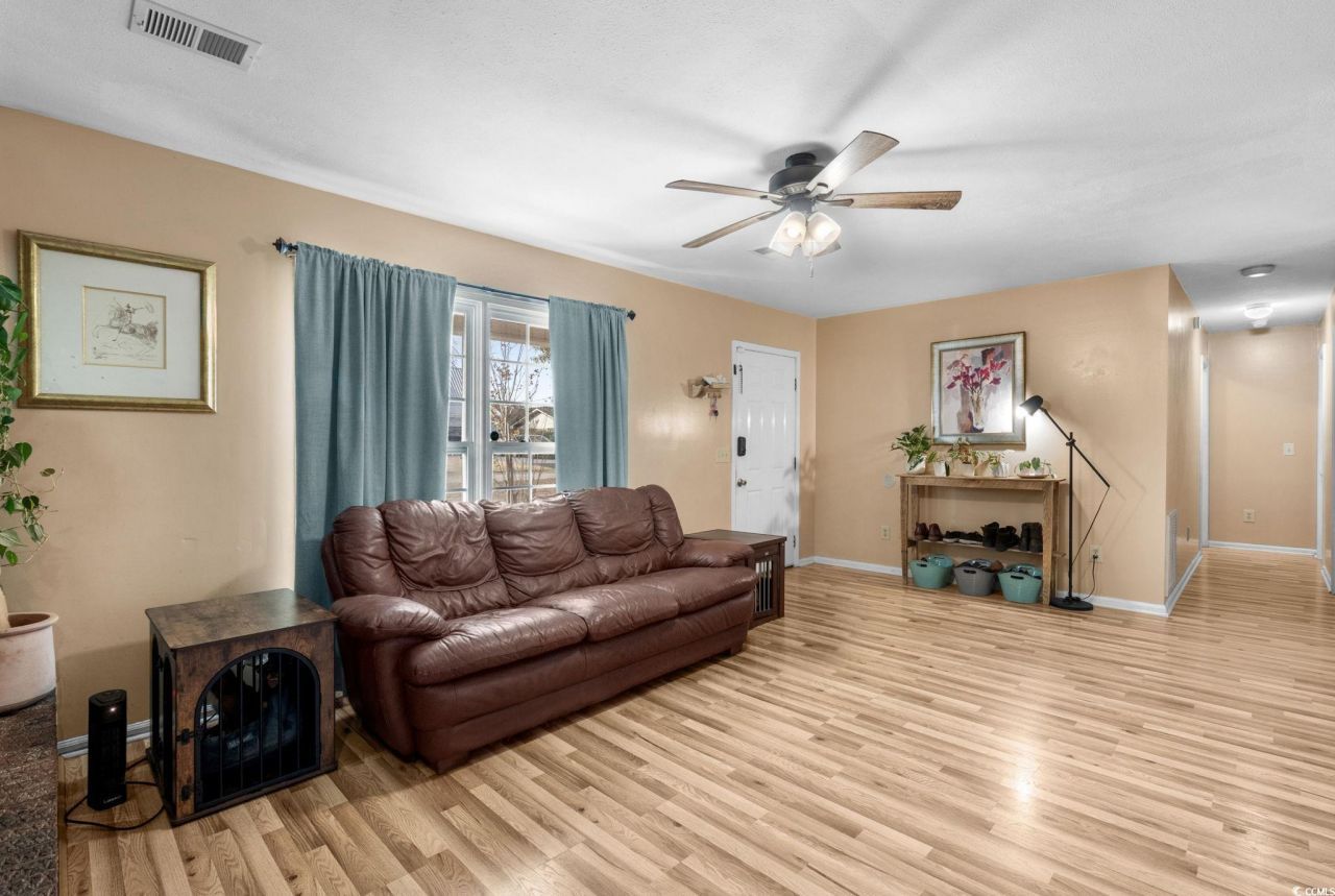 4195 Sand Trap Ave. Photo 6