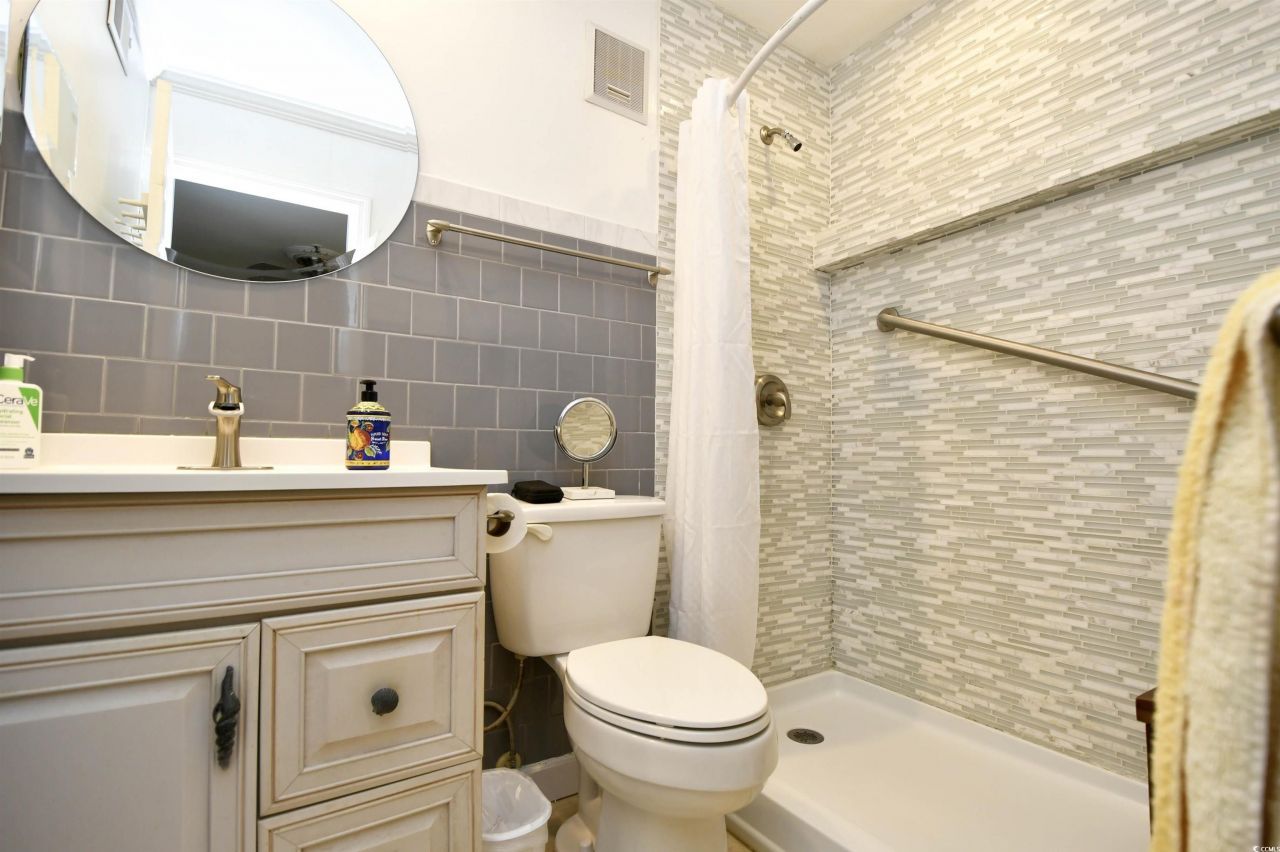 5905 South Kings Hwy. Photo 17