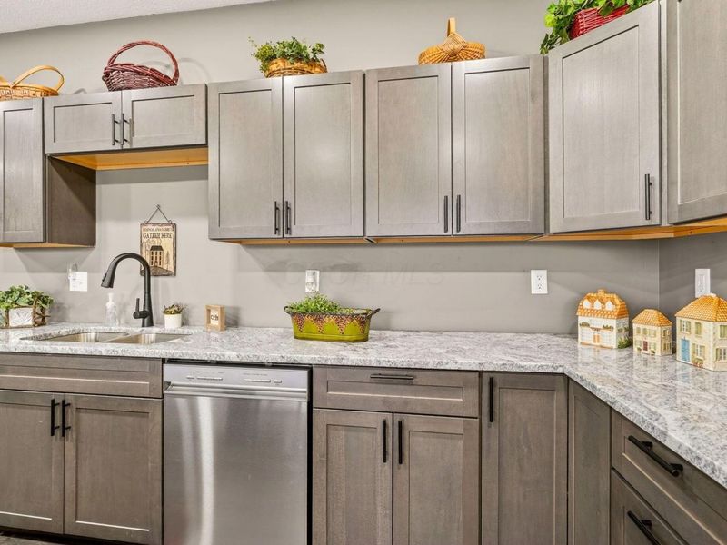 10614 Hayesville Road, Kingston, OH 45644 Photo 16