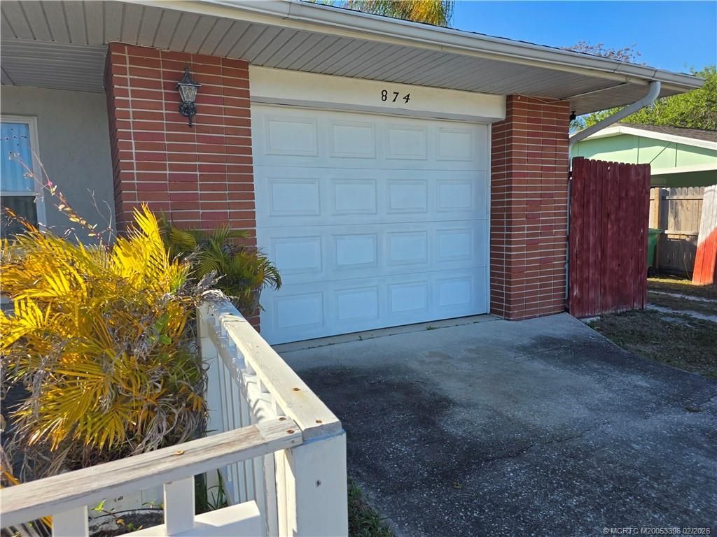 874 SW Ivanhoe Drive, Port Saint Lucie, FL 34983 Photo