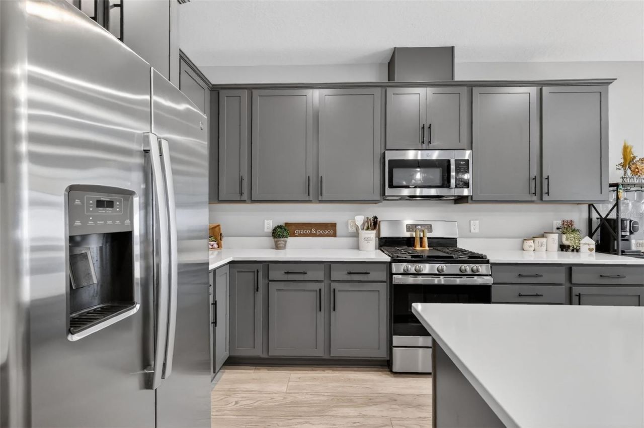 6024 Nightjar Court, Okahumpka, FL 34762 Photo