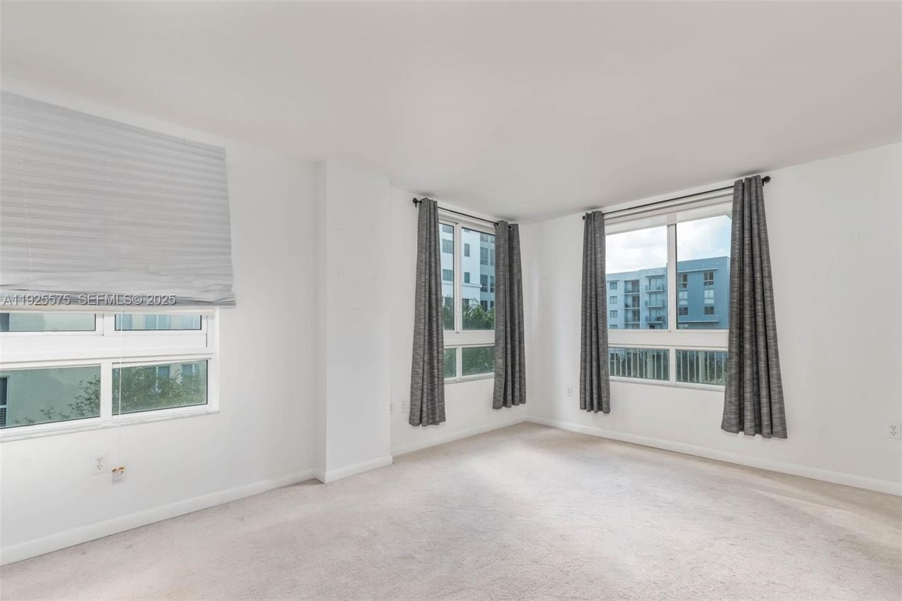 7355 SW 89th St, Unit 502N, Miami, FL 33156 Photo