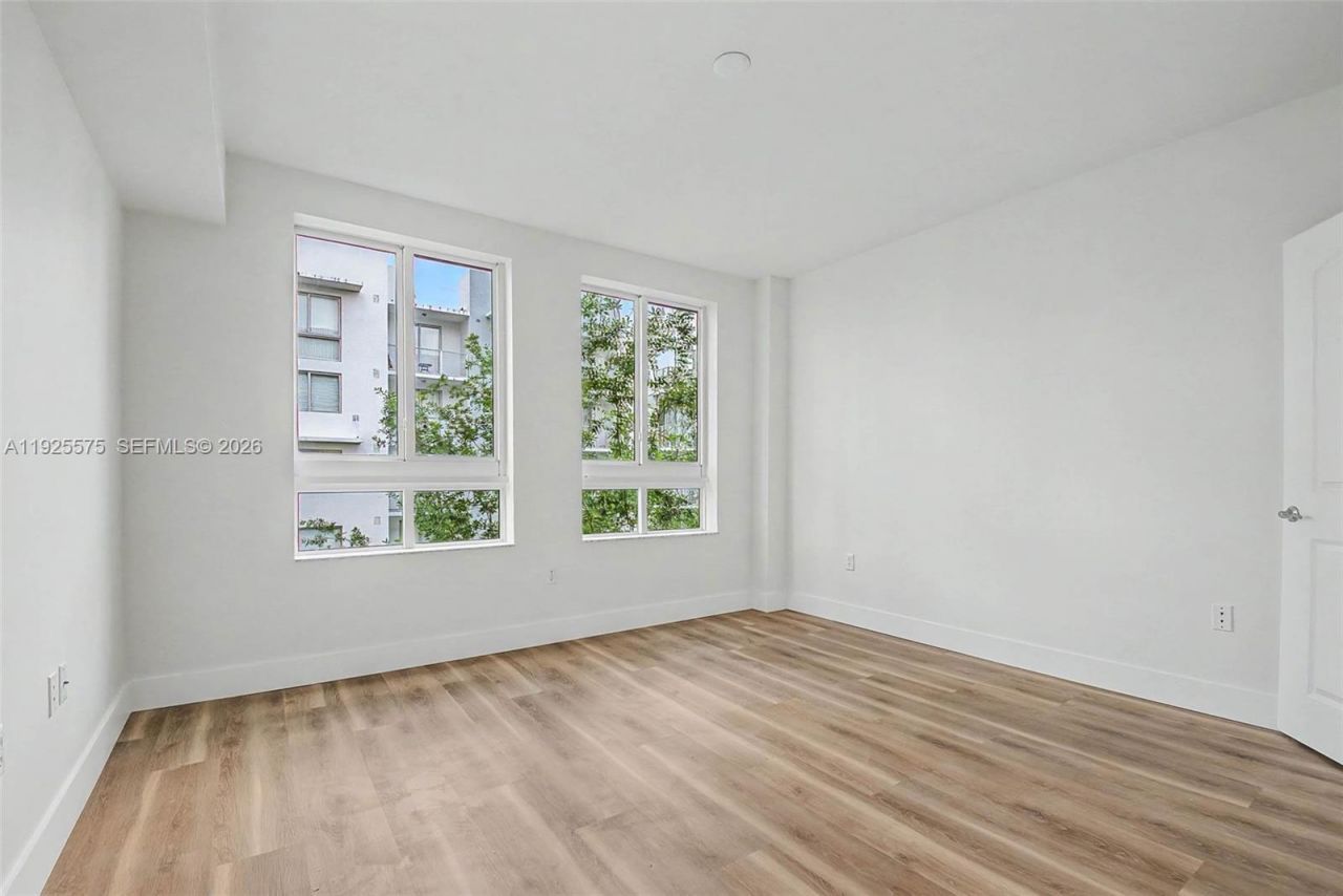 7355 SW 89th St, Unit 502N, Miami, FL 33156 Photo