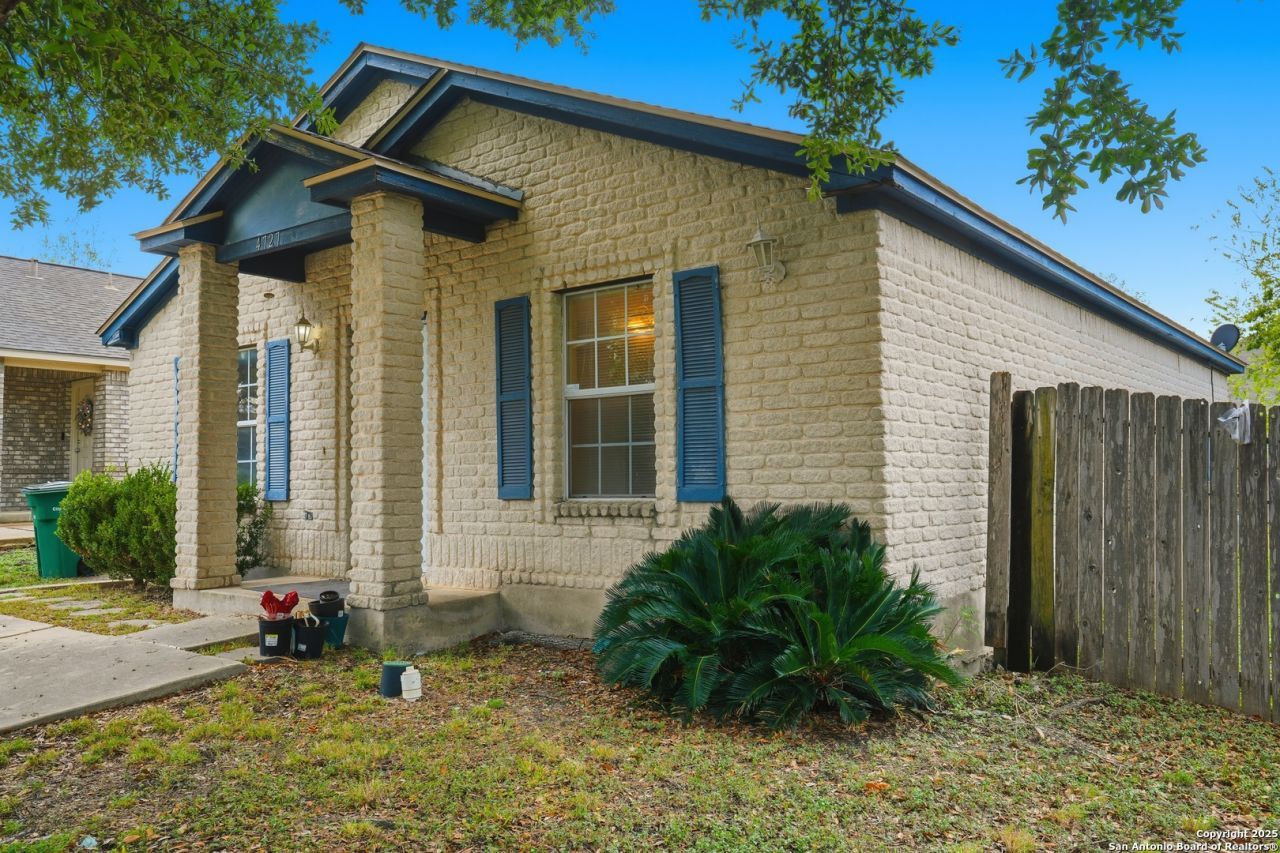 4727 Gavlick Farm, San Antonio, TX 78244 Main Photo