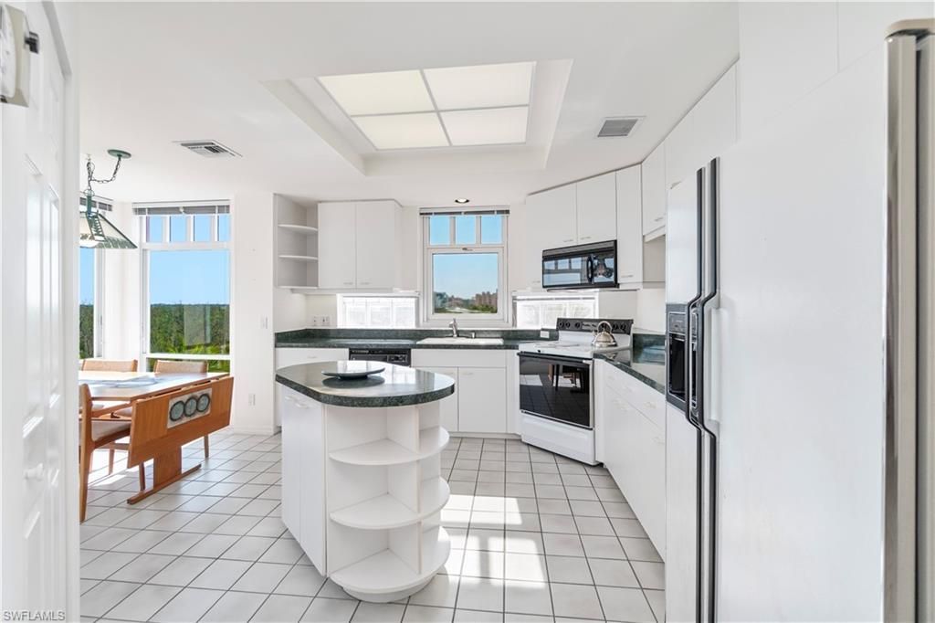 253 Barefoot Beach Blvd, Unit 406, Bonita Springs, FL 34134 Photo