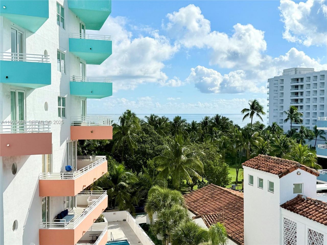 225 Collins Ave, Unit 6J, Miami Beach, FL 33139 Photo