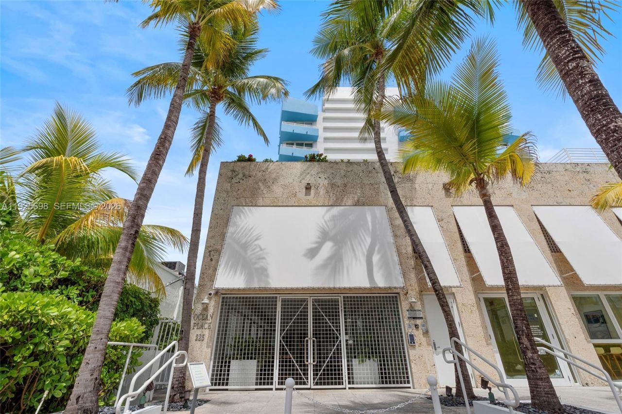 225 Collins Ave, Unit 6J, Miami Beach, FL 33139 Photo