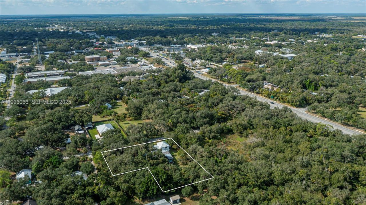 105 S Oak, La Belle, FL 33935 Photo