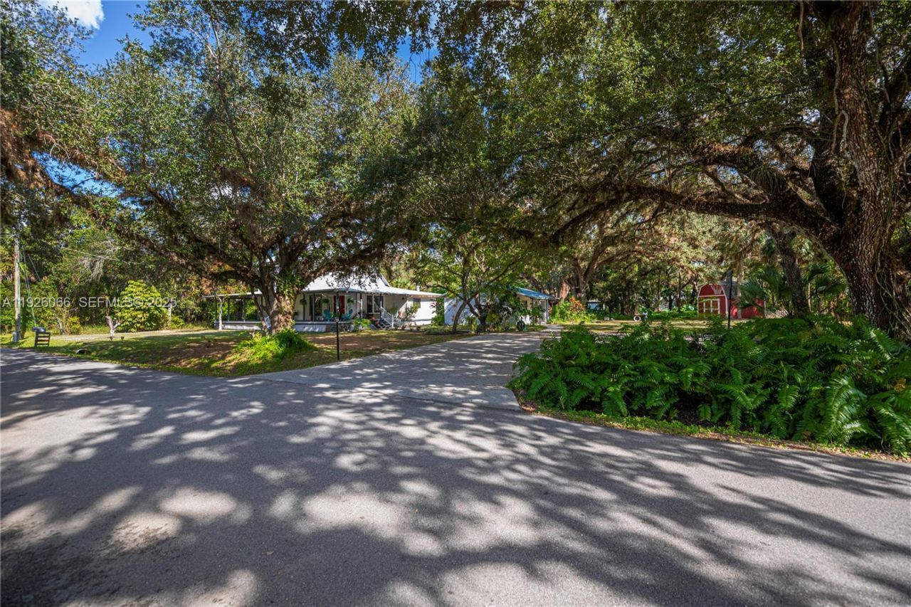 105 S Oak, La Belle, FL 33935 Photo
