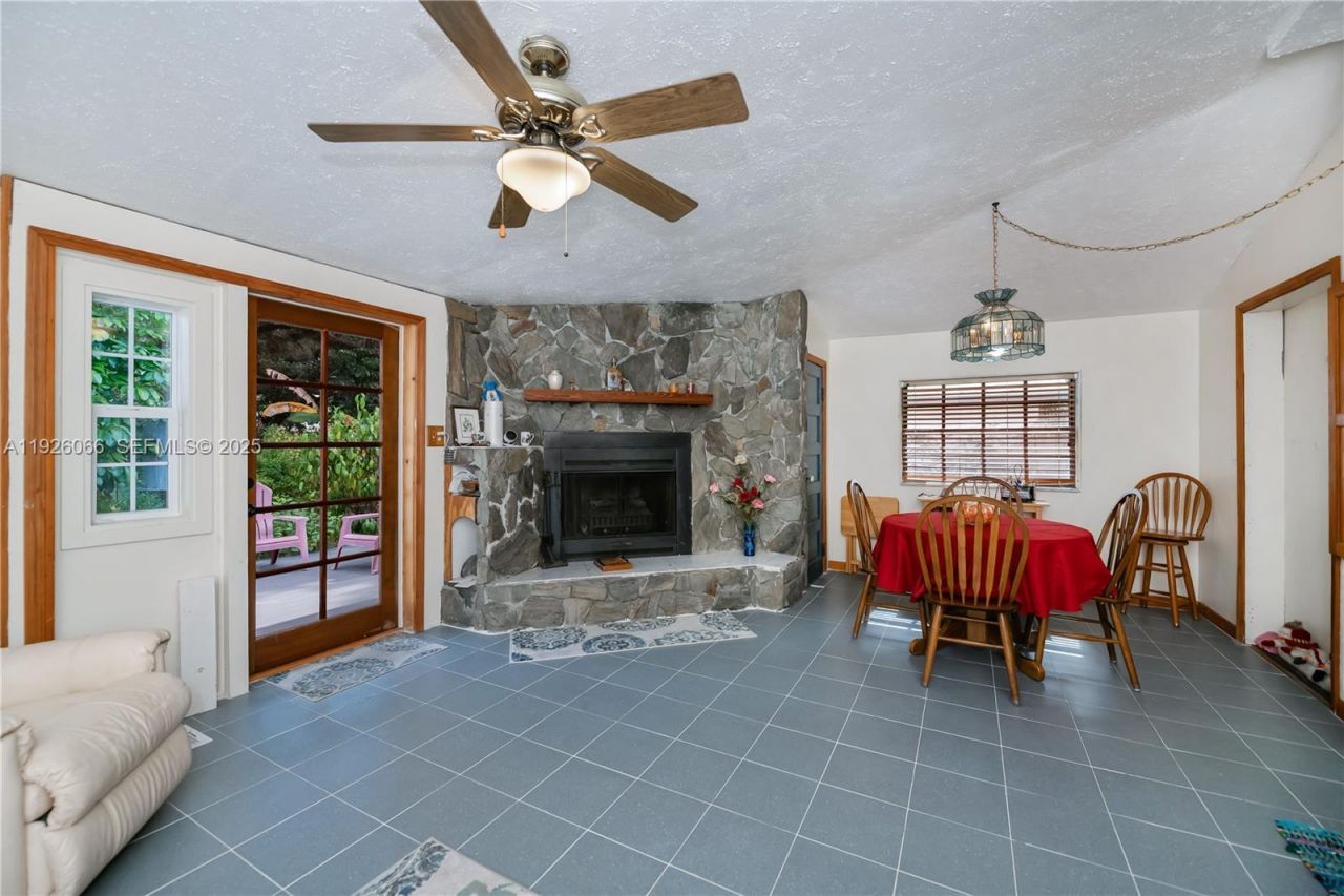 105 S Oak, La Belle, FL 33935 Photo