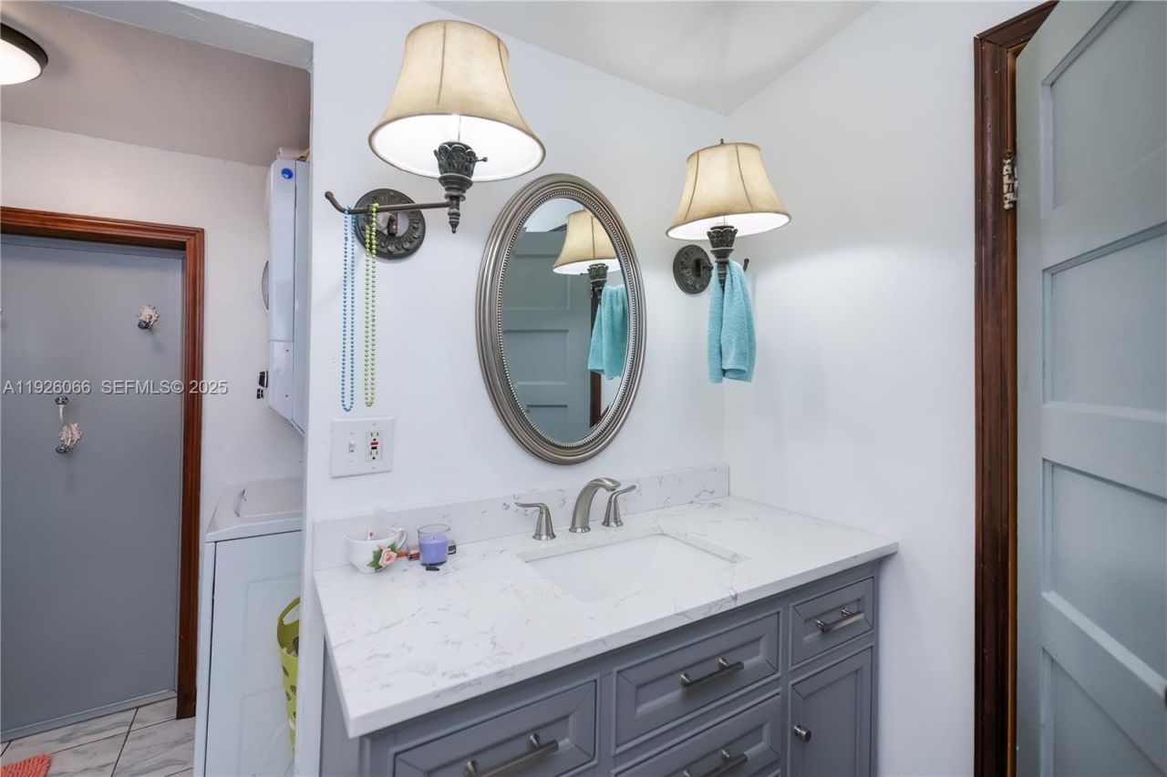 105 S Oak, La Belle, FL 33935 Photo