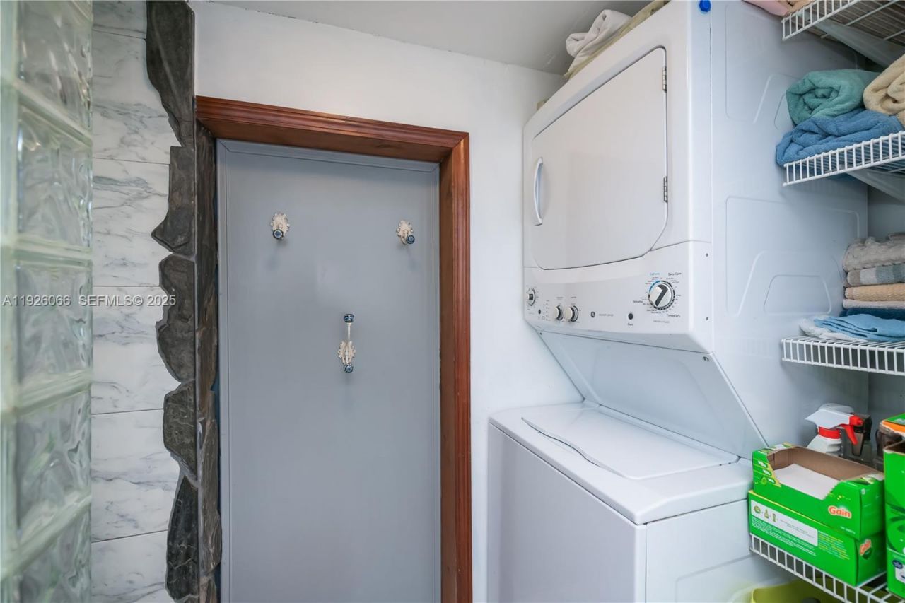 105 S Oak, La Belle, FL 33935 Photo