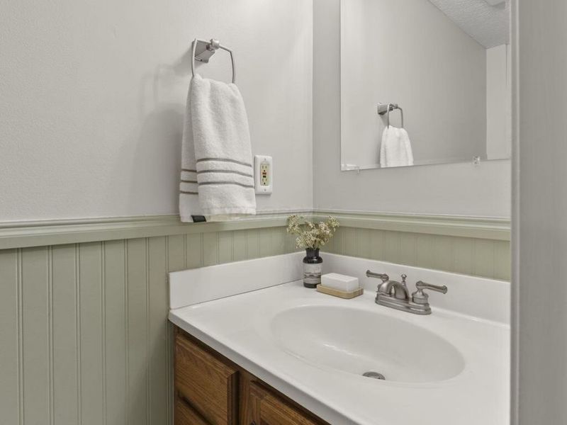 3280 River Place Drive, Columbus, OH 43221 Photo 14