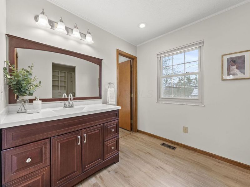 3280 River Place Drive, Columbus, OH 43221 Photo 17