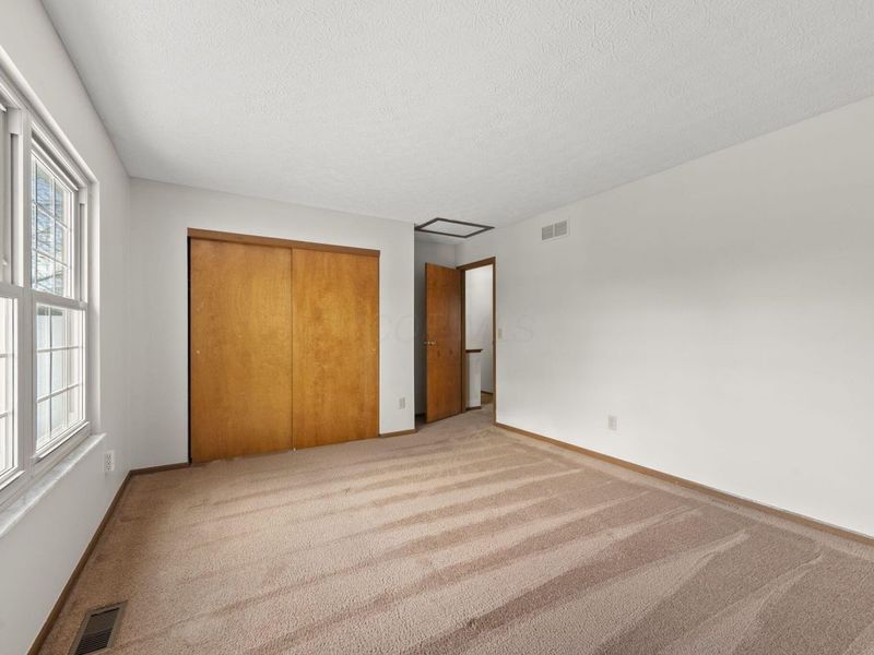 3280 River Place Drive, Columbus, OH 43221 Photo 21