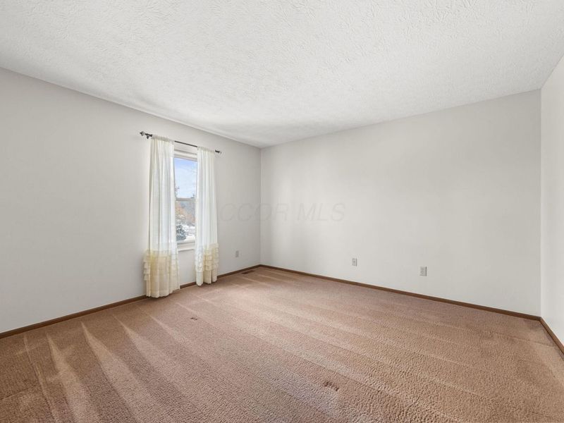 3280 River Place Drive, Columbus, OH 43221 Photo 22