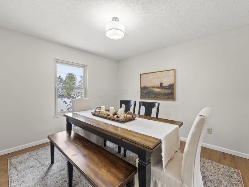 3280 River Place Drive, Columbus, OH 43221 Photo 5