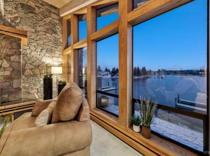 222 Beach Drive, South Lake Tahoe, CA 96150 Photo
