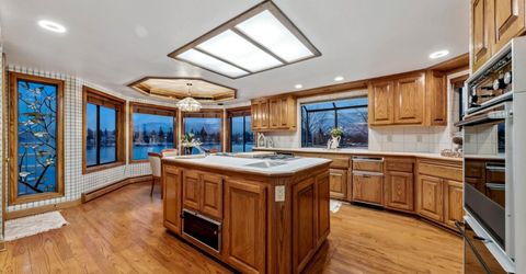 222 Beach Drive, South Lake Tahoe, CA 96150 Photo