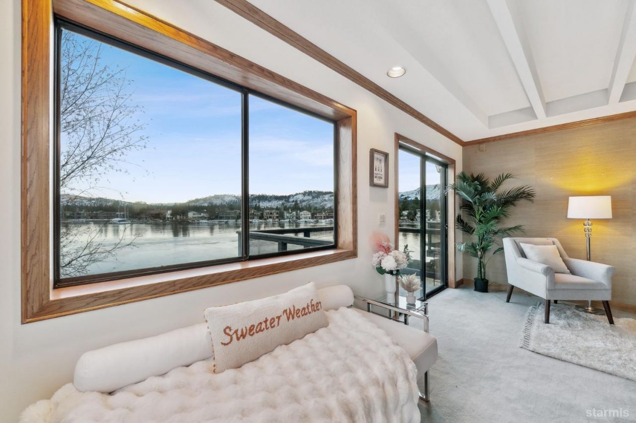 222 Beach Drive, South Lake Tahoe, CA 96150 Photo