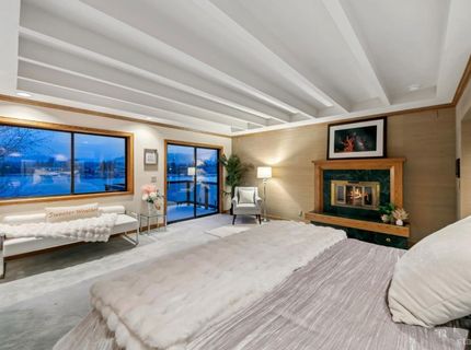 222 Beach Drive, South Lake Tahoe, CA 96150 Photo