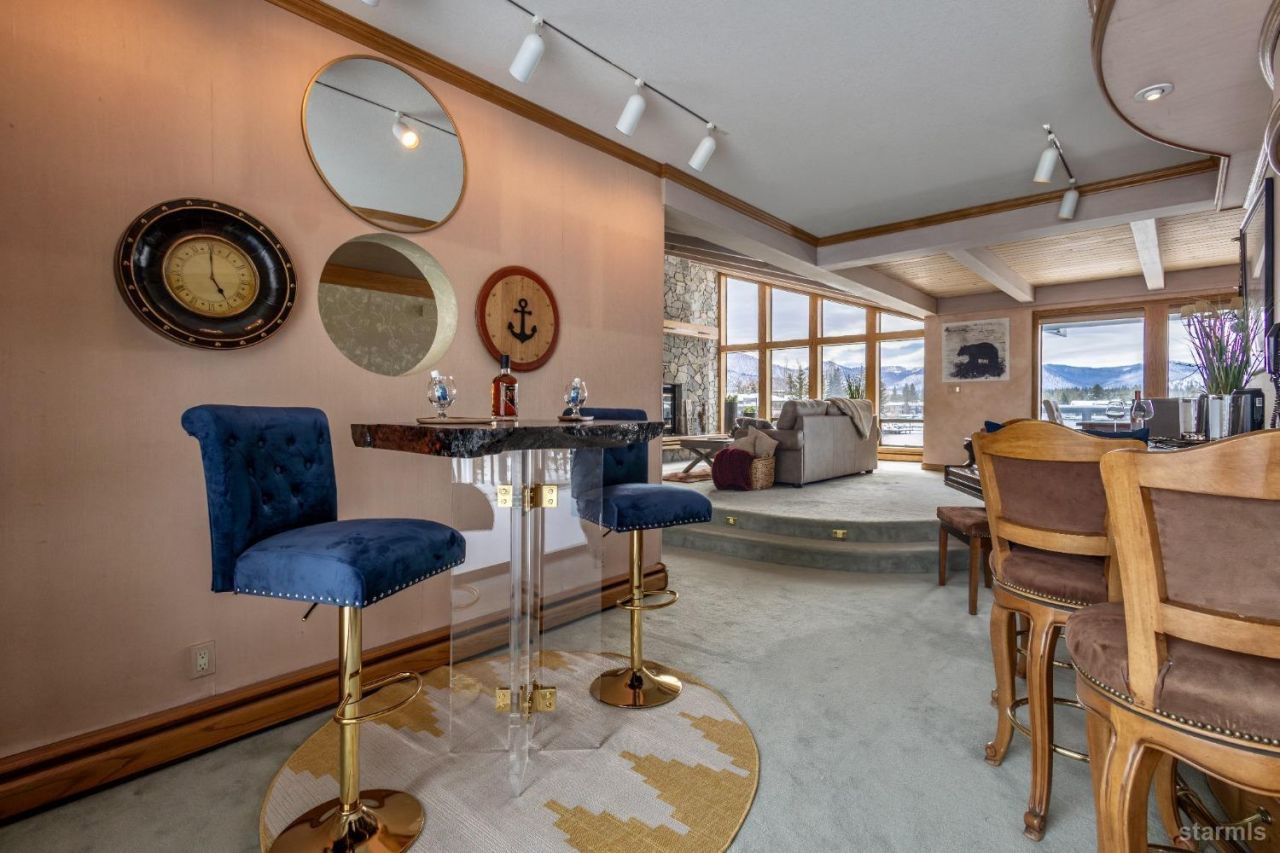 222 Beach Drive, South Lake Tahoe, CA 96150 Photo