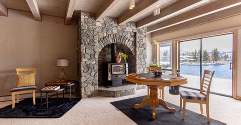 222 Beach Drive, South Lake Tahoe, CA 96150 Photo