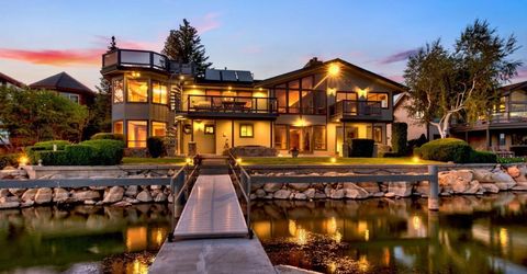 222 Beach Drive, South Lake Tahoe, CA 96150 Photo