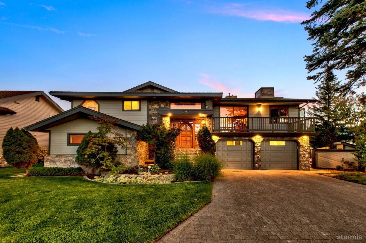 222 Beach Drive, South Lake Tahoe, CA 96150 Photo