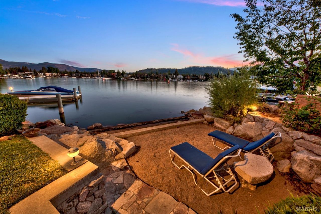 222 Beach Drive, South Lake Tahoe, CA 96150 Photo