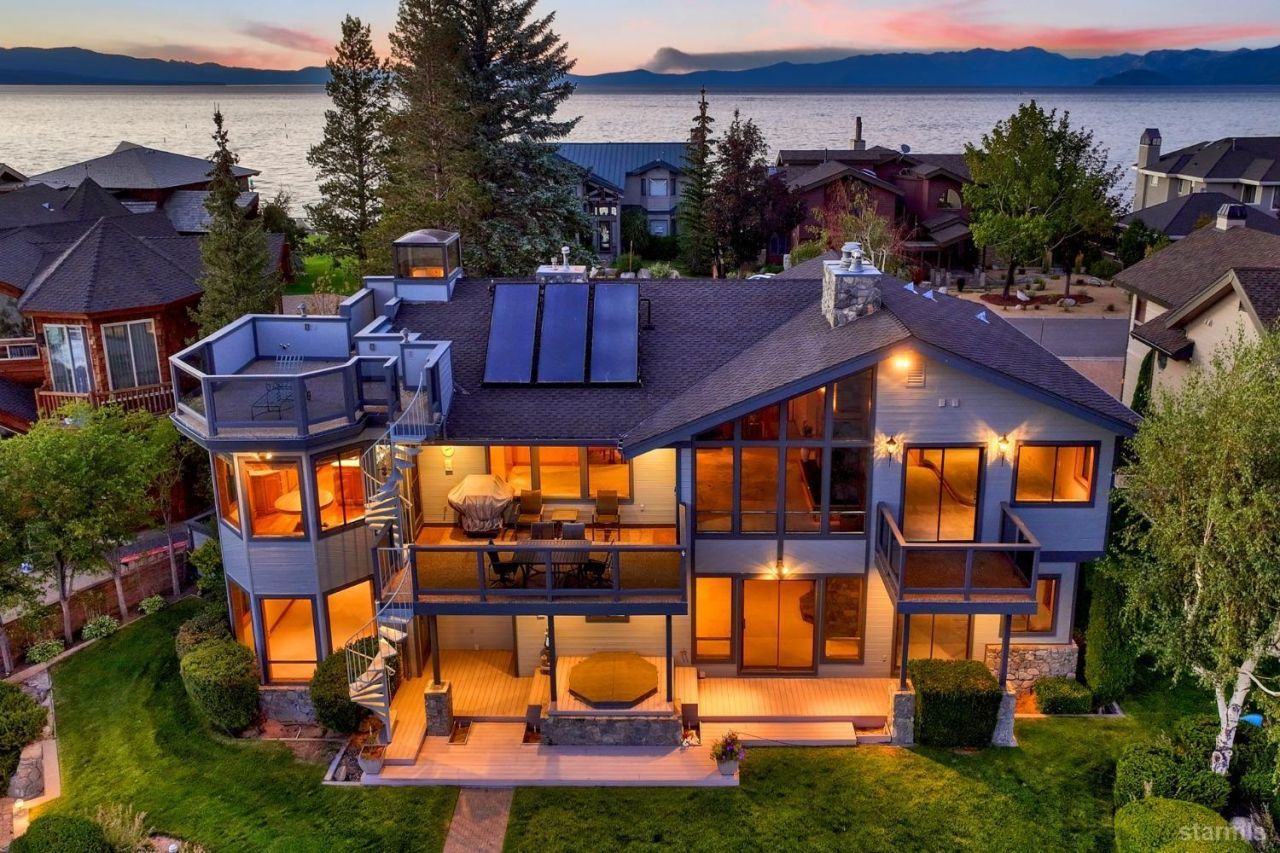 222 Beach Drive, South Lake Tahoe, CA 96150 Photo