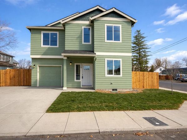 624 NE Court Street, Prineville, OR 97754