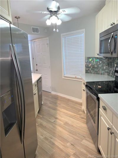 3302 SE Aster Lane, Stuart, FL 34997 Photo