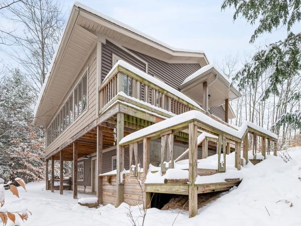 9586 E Lure Road, Hesperia, MI 49421