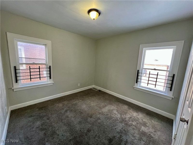 907 Rondel Road, Cleveland, OH 44110 Photo 11