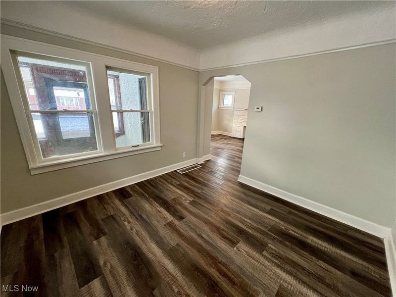 907 Rondel Road, Cleveland, OH 44110 Photo 5