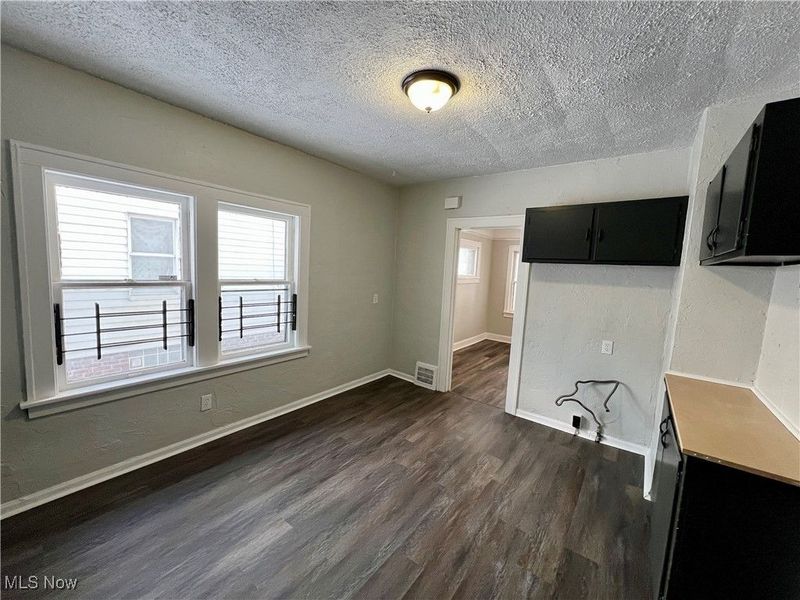 907 Rondel Road, Cleveland, OH 44110 Photo 7