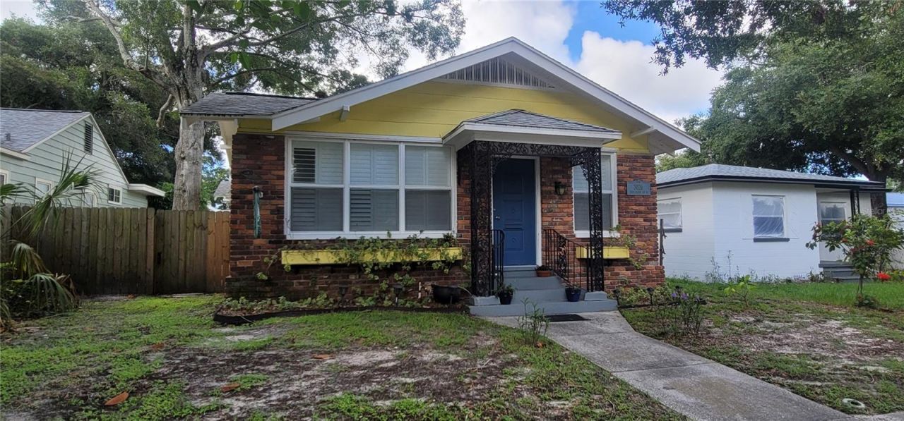 3026 Burlington Avenue N, Saint Petersburg, FL 33713 Photo