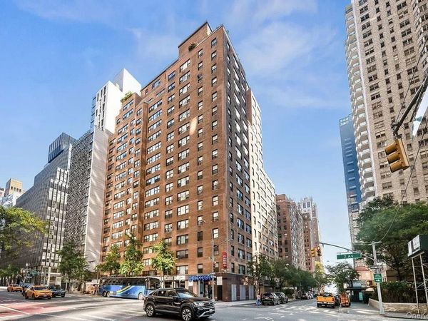 305 East 40th Street #14O E 40th Street, Unit 14O, New York (Manhattan), NY 10016