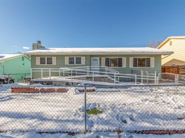 914 Arrawanna Street, Colorado Springs, CO 80909