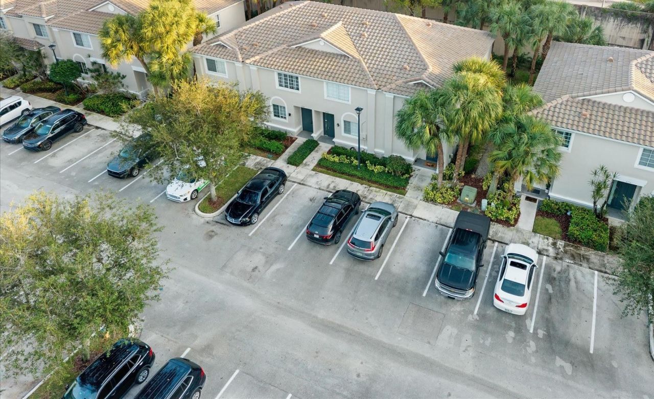 4740 NW 57th Place, Coconut Creek, FL 33073 Photo