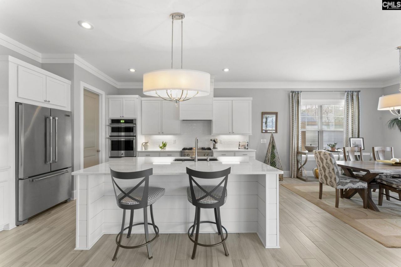 1128 Britton Creek Court Photo 6