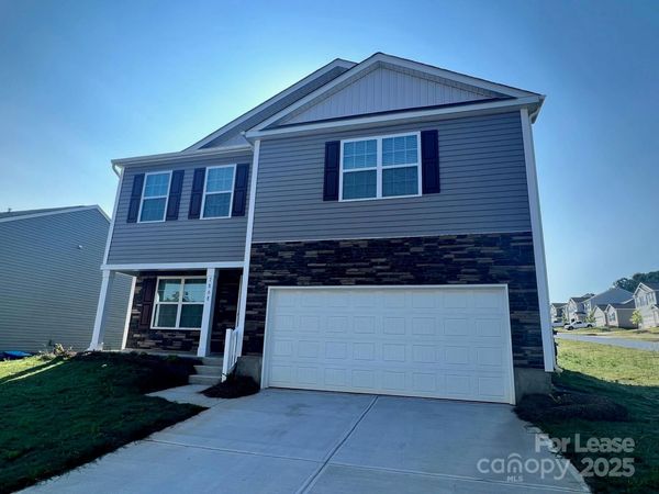 7868 Whispering Stream Drive, Sherrills Ford, NC 28673