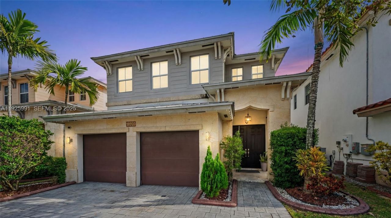 6933 NW 104th Ct, Doral, FL 33178 Photo